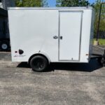 2025 AMERICAN HAULER ARROW DELUXE 6′ X 10′ WITH 6′ 6″ INTERIOR HEIGHT CARGO / ENCLOSED TRAILER