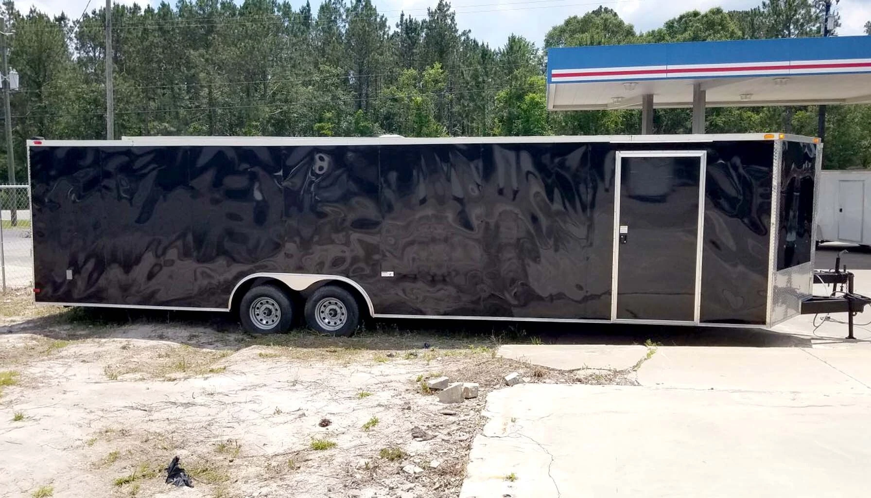 Top 5 Benefits Of Using Cargo Enclosed Trailers 